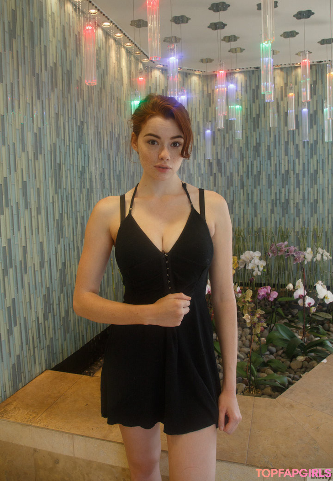 Naakte gelekte OnlyFans-foto van Sabrina Lynn #1892
