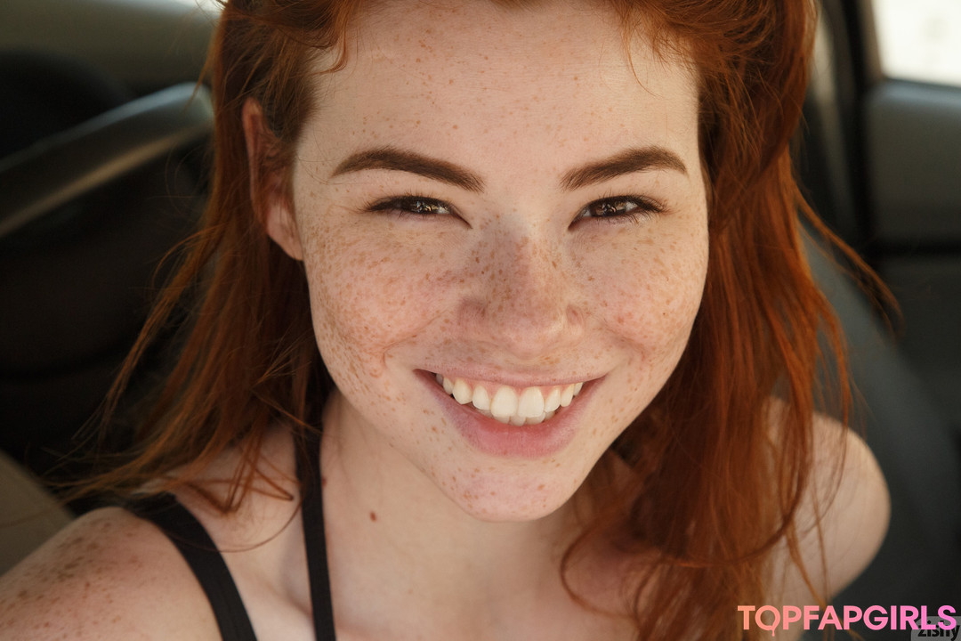 Naakte gelekte OnlyFans-foto van Sabrina Lynn #57