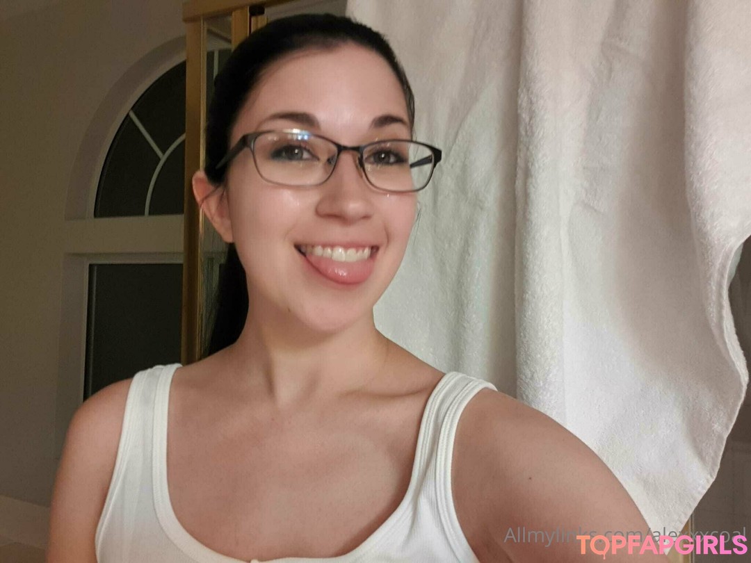 Naakte gelekte OnlyFans-foto van Alex Coal #116