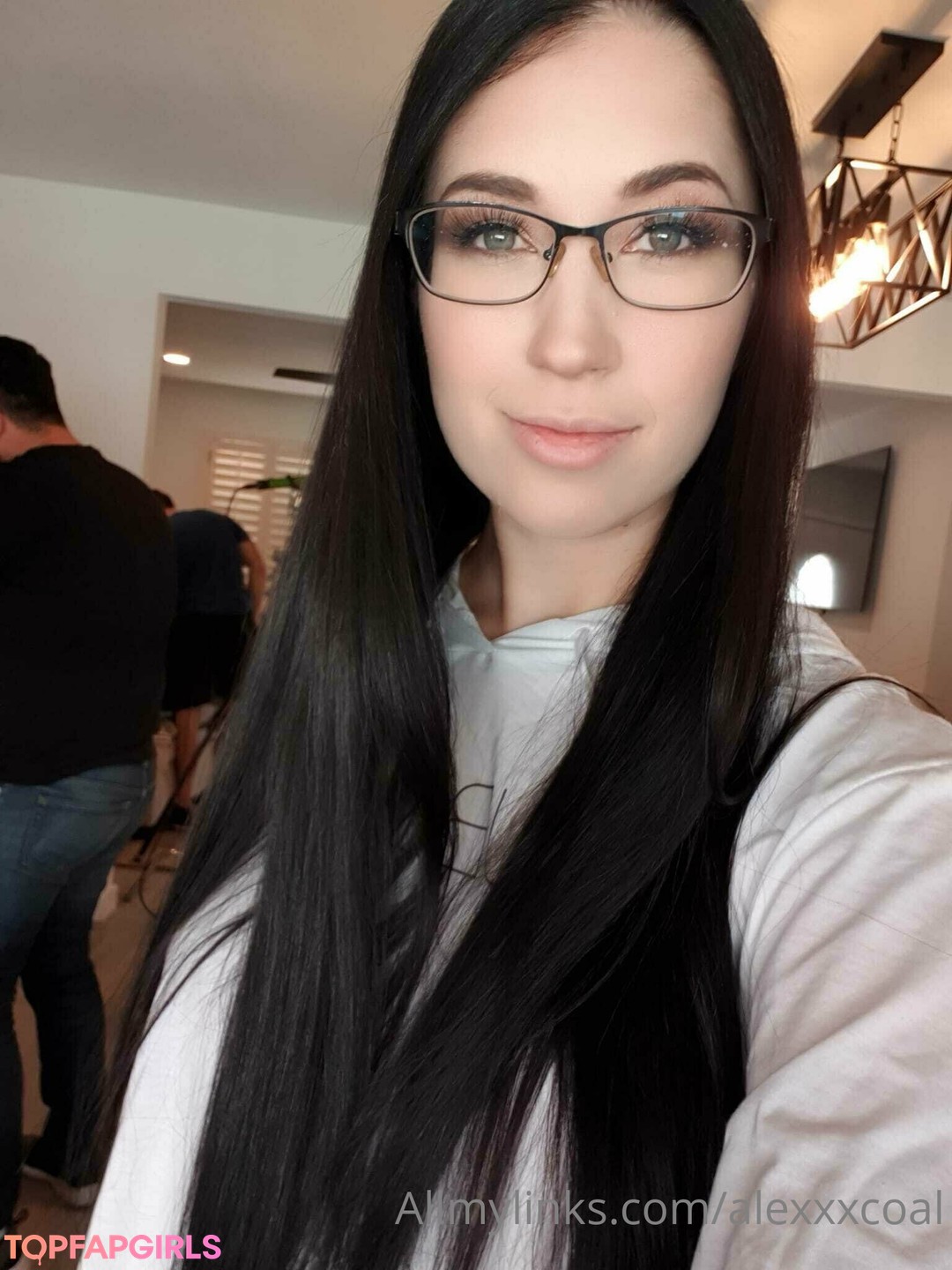 Naakte gelekte OnlyFans-foto van Alex Coal #88