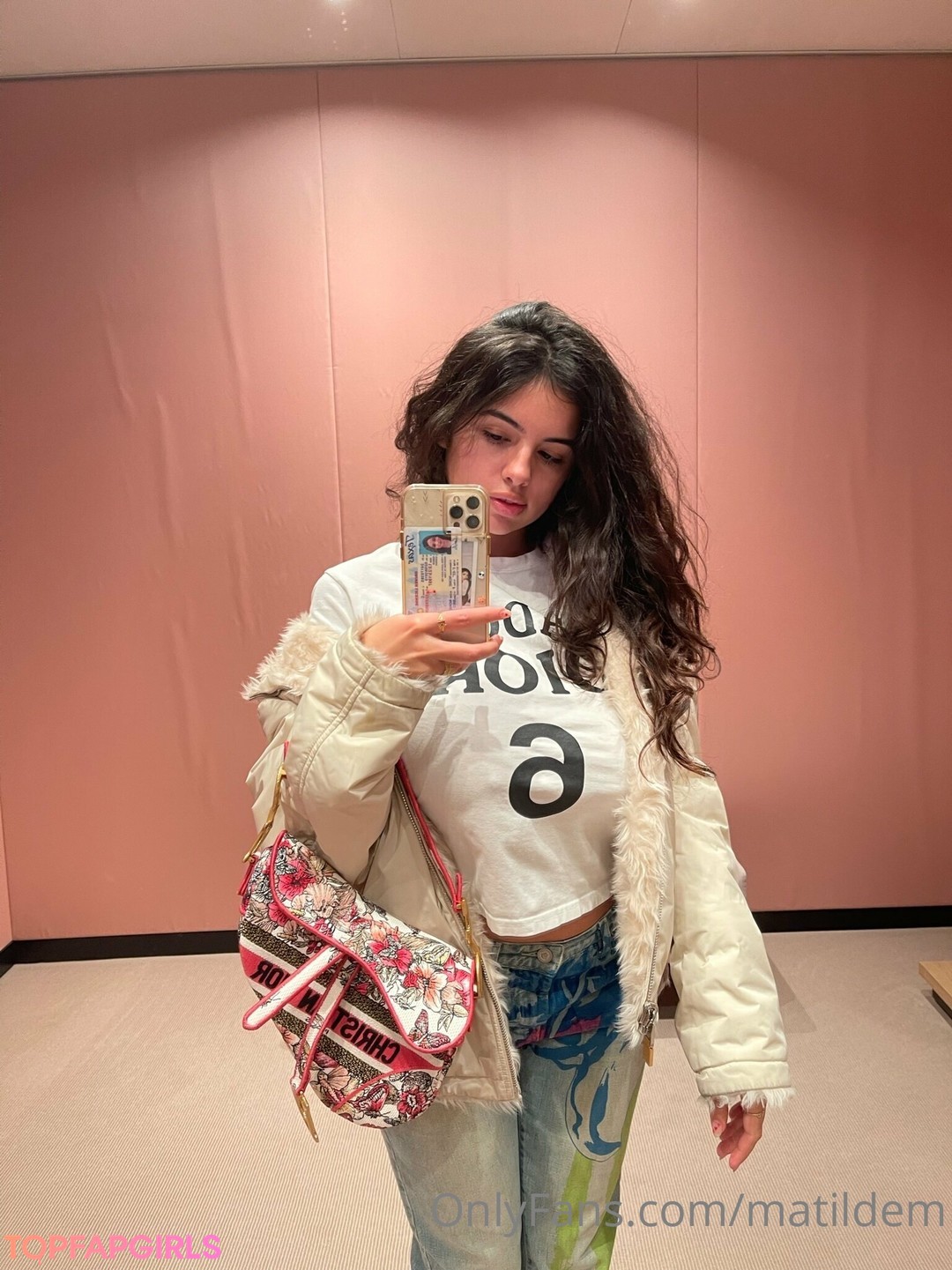 Naakte gelekte OnlyFans-foto van Mati #222