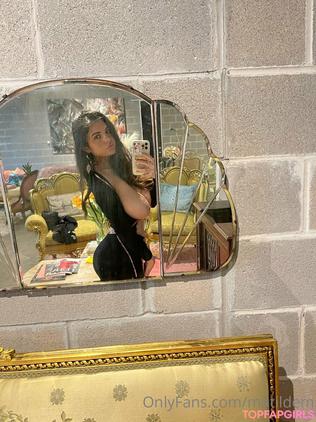 Naakte gelekte OnlyFans-foto van Mati #41