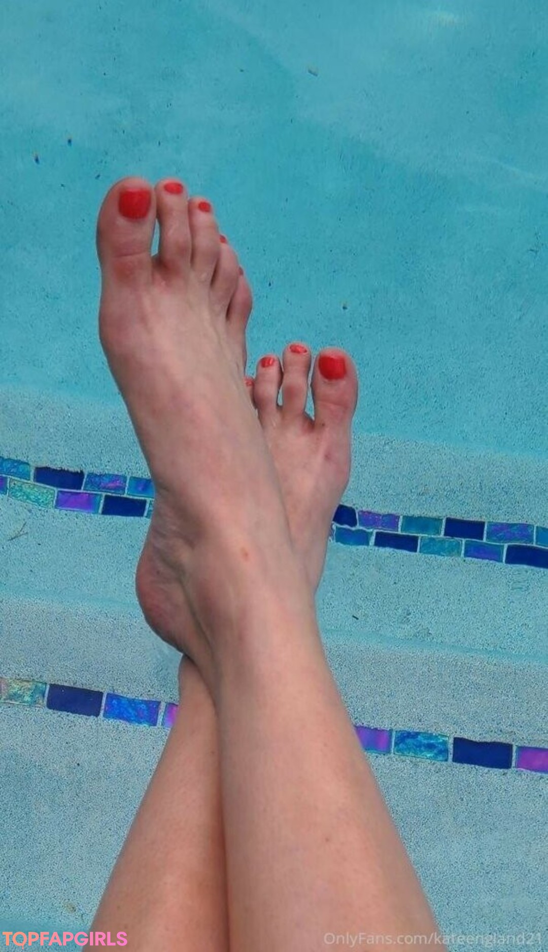 Naakte gelekte OnlyFans-foto van Kate England #3443