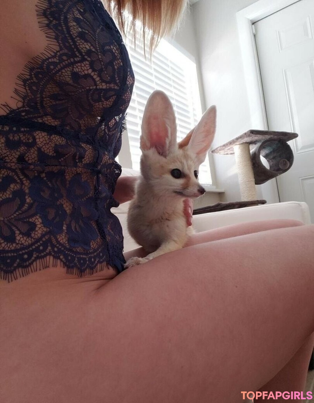 Naakte gelekte OnlyFans-foto van Kate England #3500