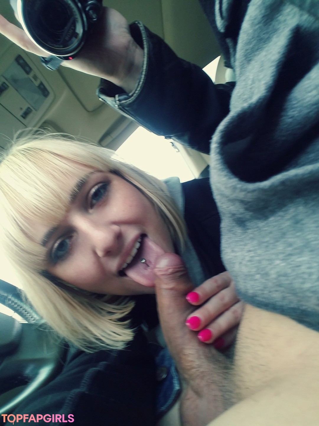 Naakte gelekte OnlyFans-foto van Kate England #239