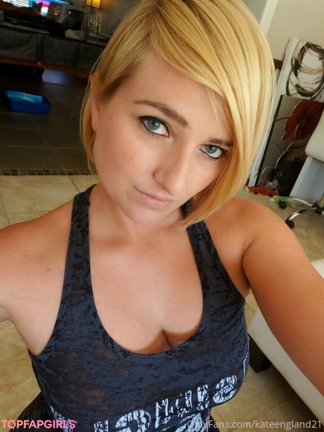 Naakte gelekte OnlyFans-foto van Kate England #2616