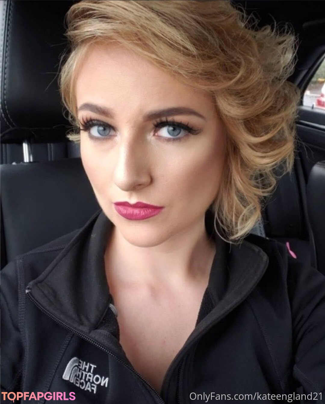 Naakte gelekte OnlyFans-foto van Kate England #2933