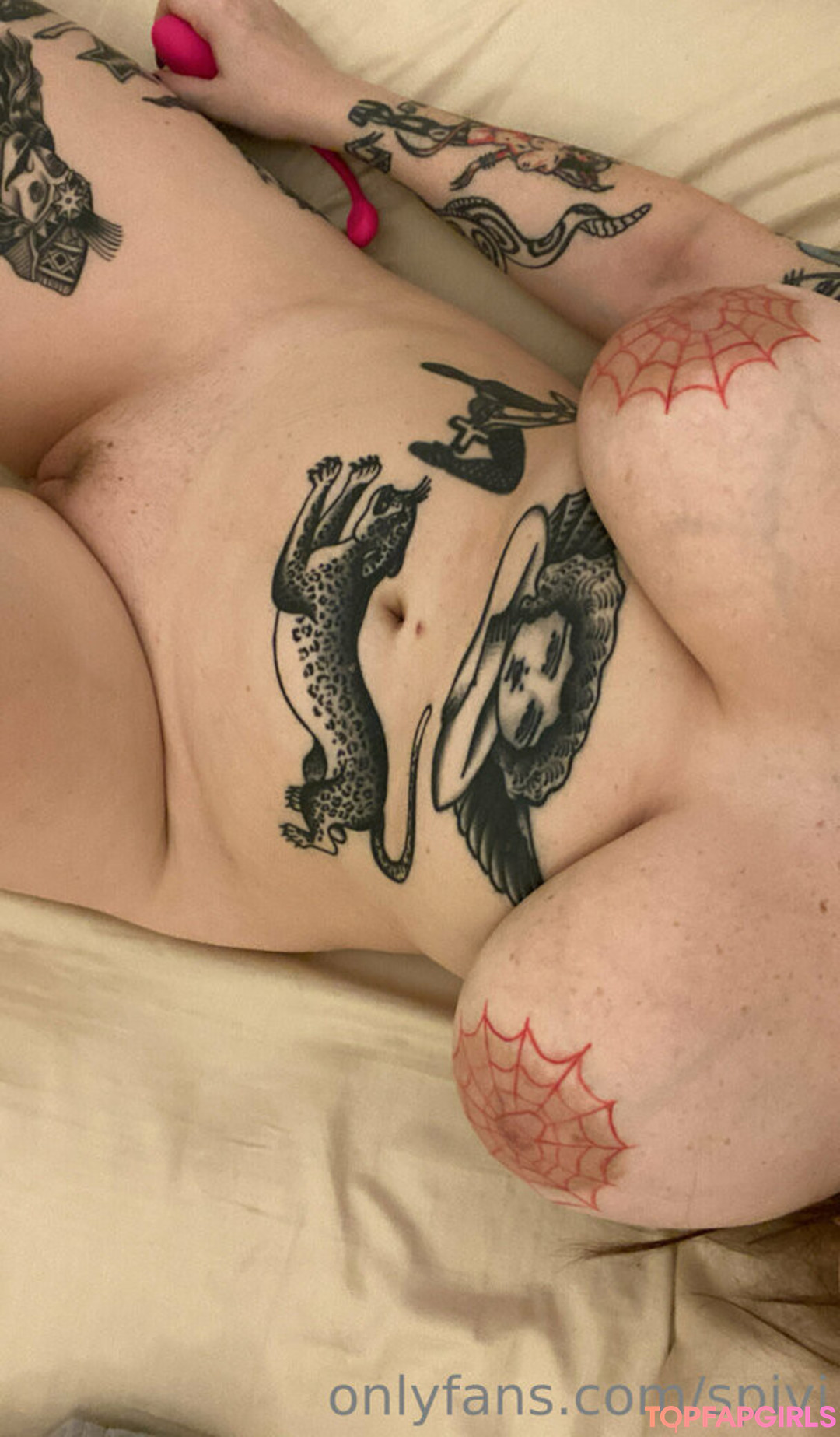 Naakte gelekte OnlyFans-foto van Spivi #246