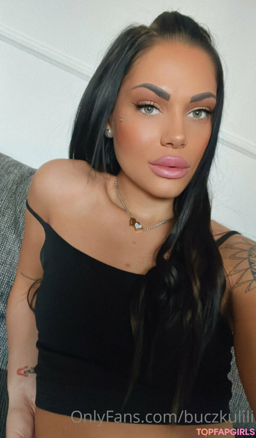 Naakte gelekte OnlyFans-foto van Buczkulili #1055