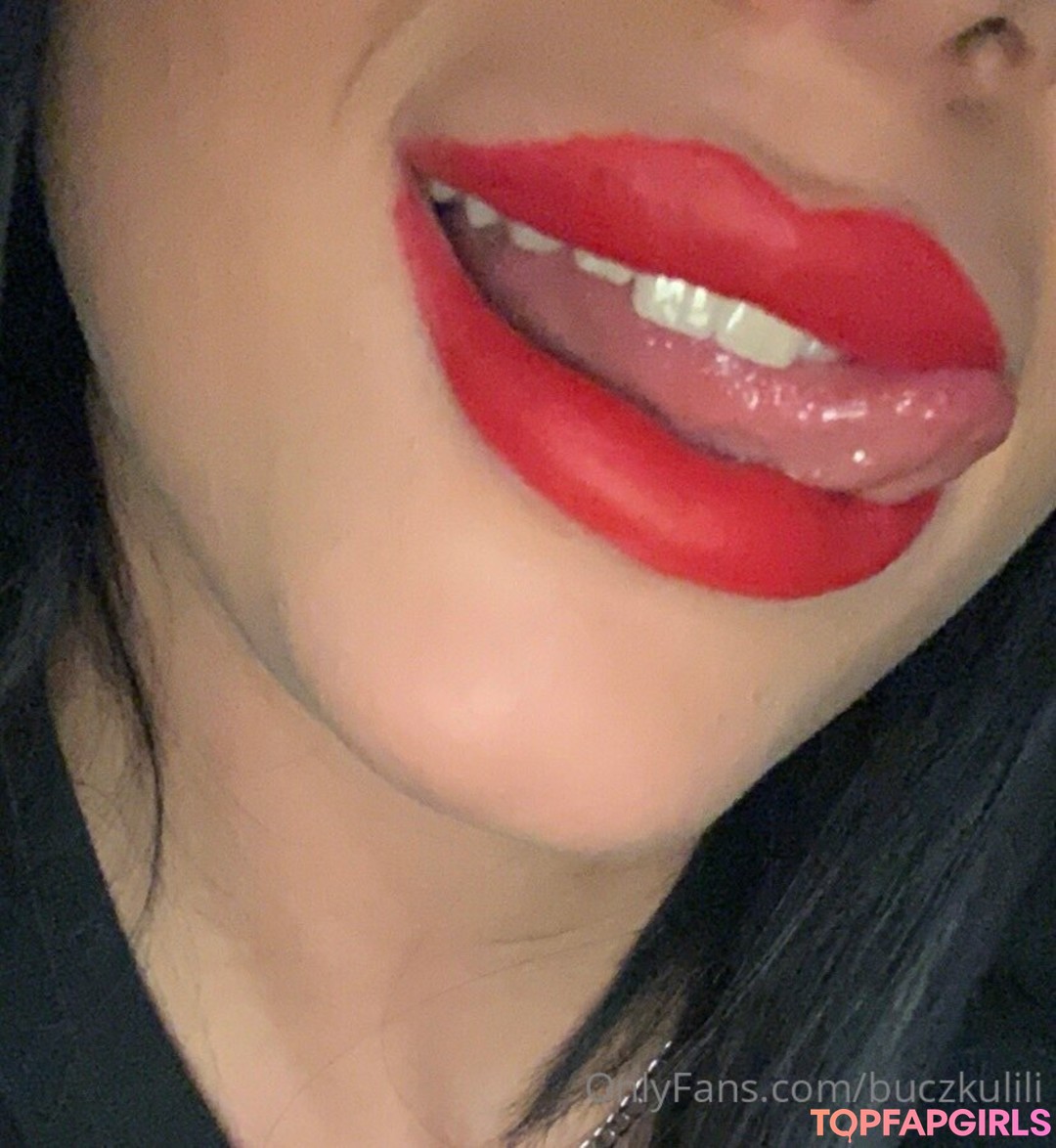 Naakte gelekte OnlyFans-foto van Buczkulili #706