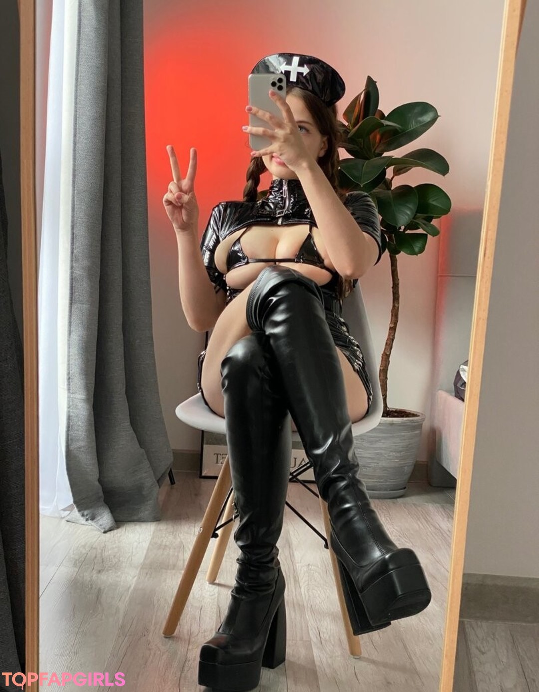 Naakte gelekte OnlyFans-foto van Kiko Baka #1041