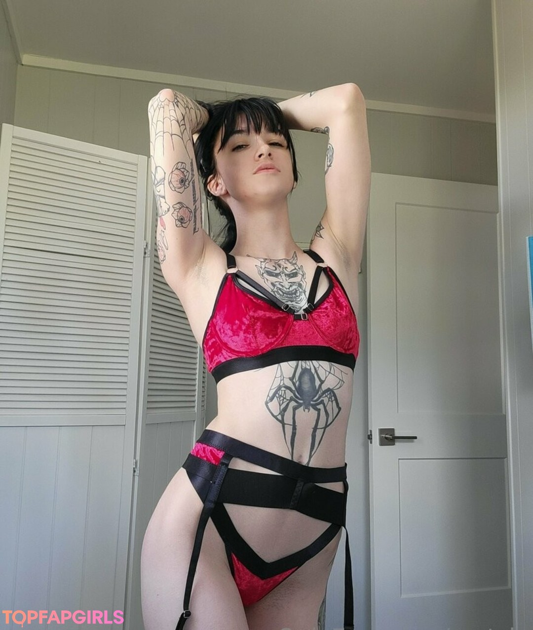 Naakte gelekte OnlyFans-foto van Motzie #178