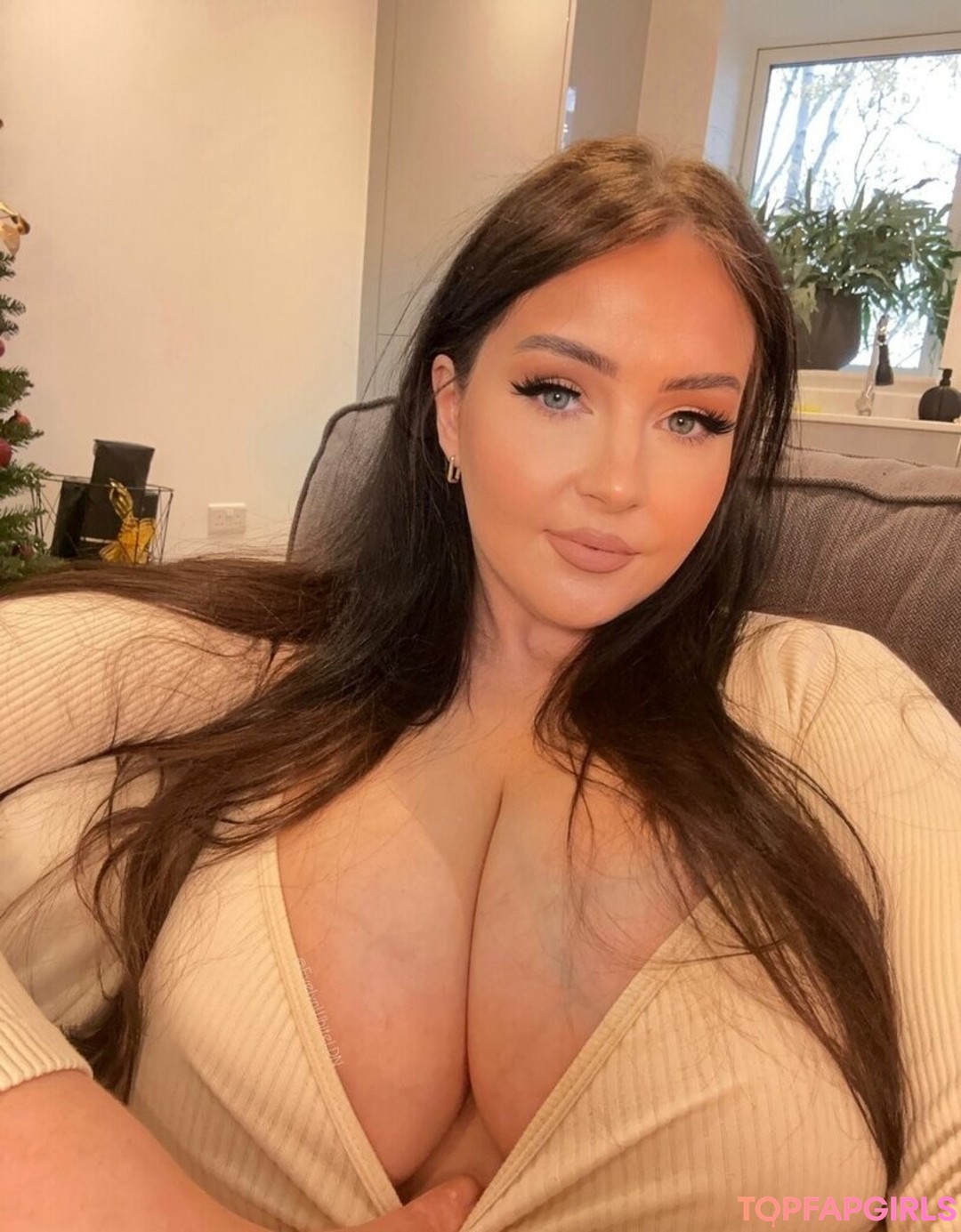 Naakte gelekte OnlyFans-foto van Evelyn White #379