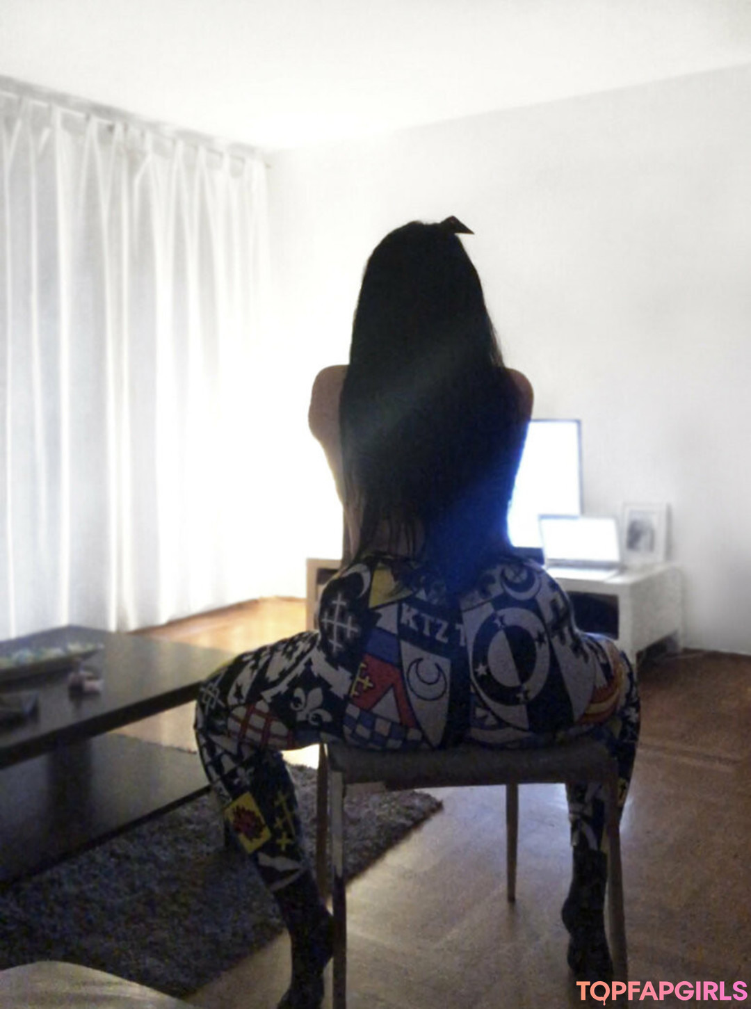 Naakte gelekte OnlyFans-foto van Claudia Rivier #205