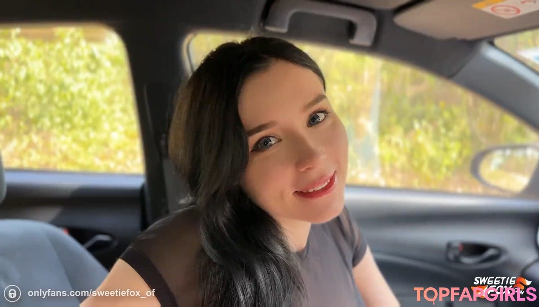 Naakte gelekte OnlyFans-foto van Sweetie Fox #566