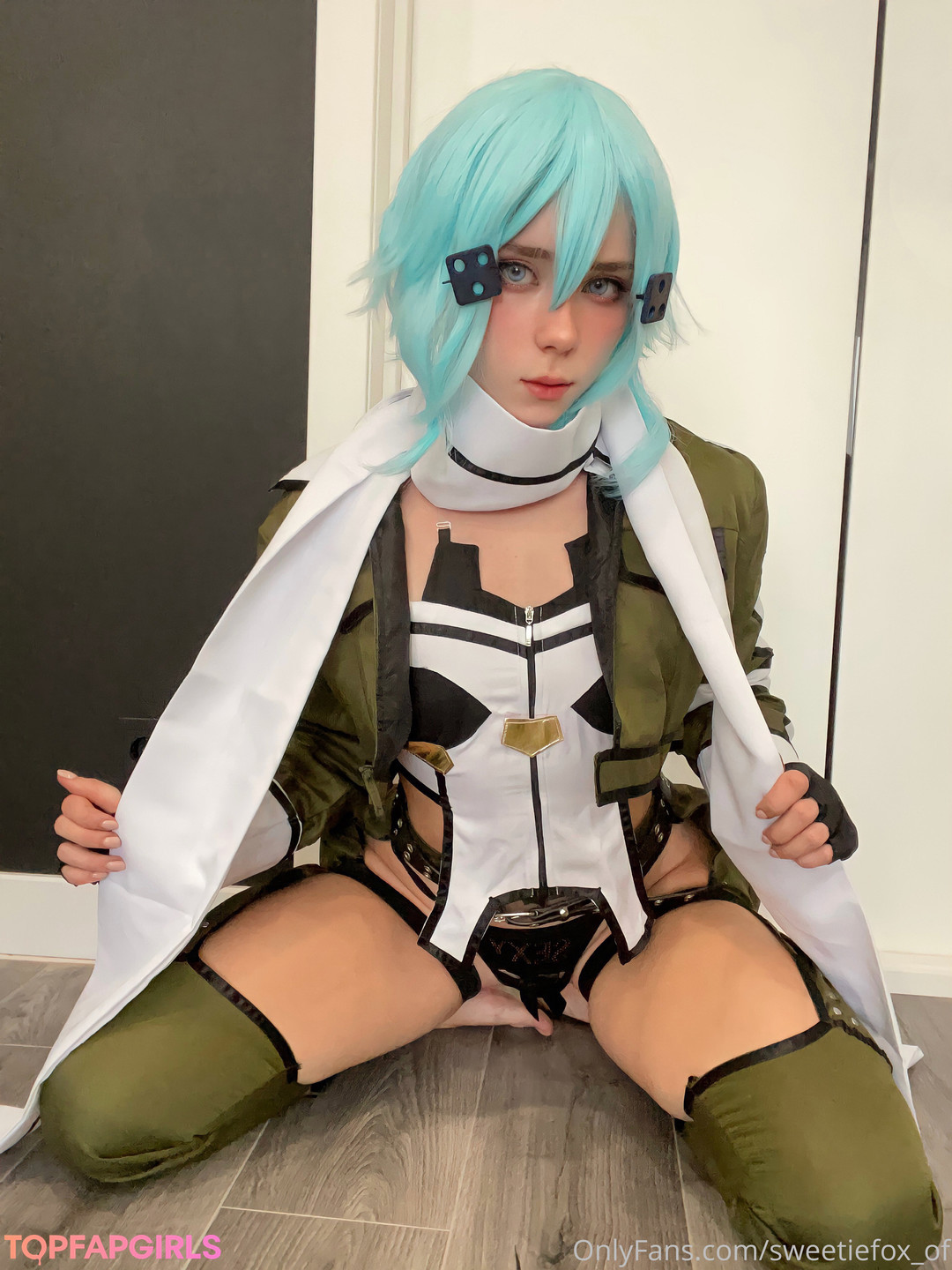 Naakte gelekte OnlyFans-foto van Sweetie Fox #771