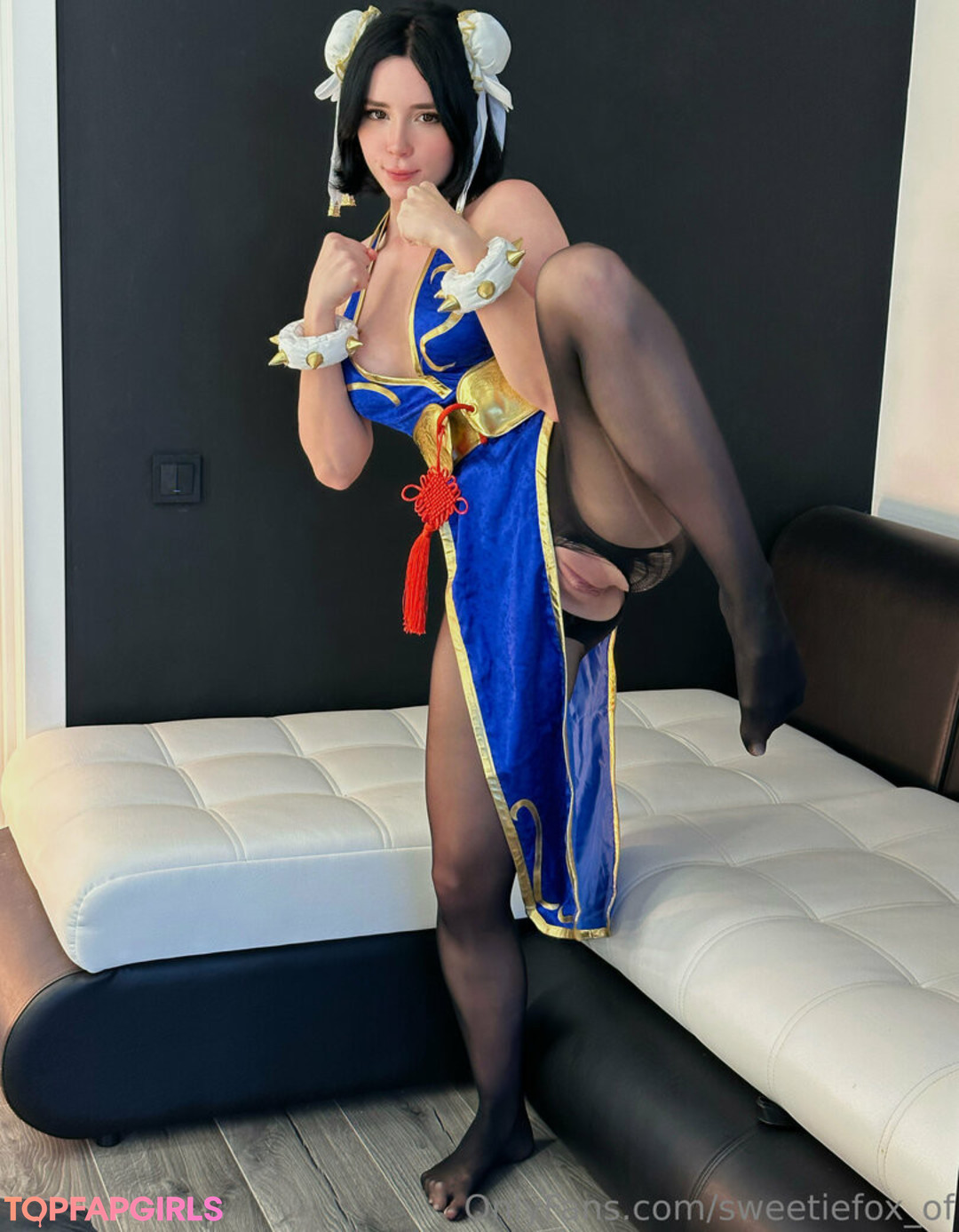 Naakte gelekte OnlyFans-foto van Sweetie Fox #4042