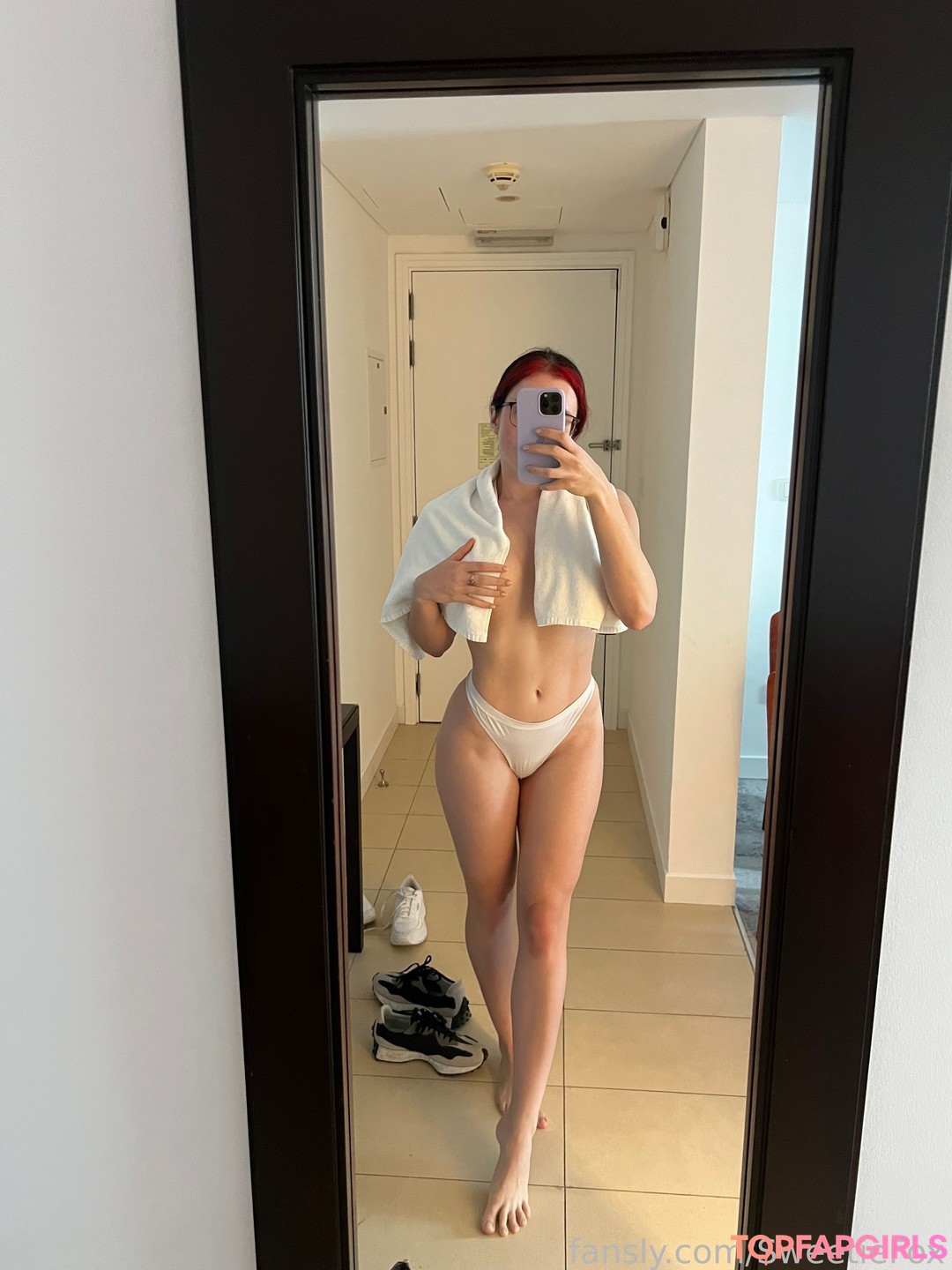 Naakte gelekte OnlyFans-foto van Sweetie Fox #1463