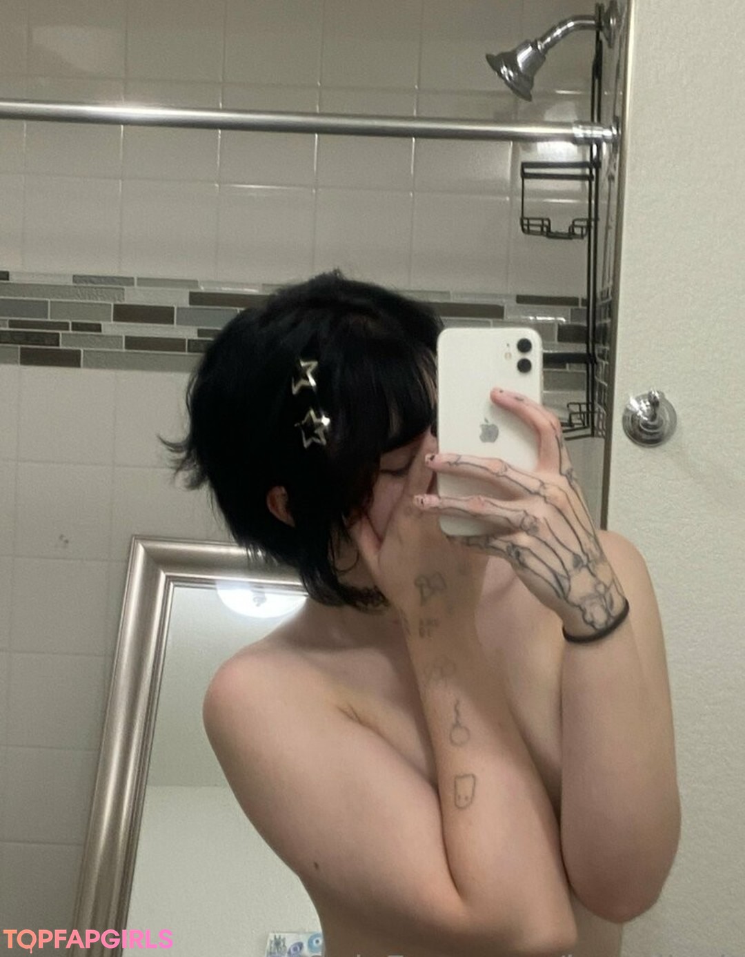 Naakte gelekte OnlyFans-foto van Bunniicult #129