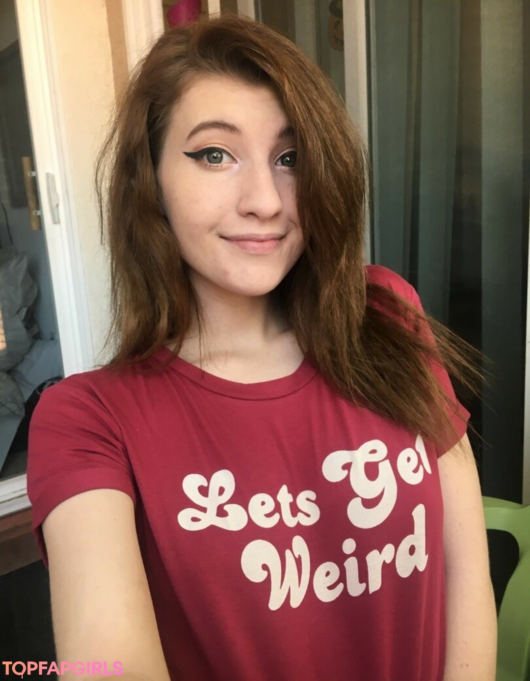 Naakte gelekte OnlyFans-foto van Elizabeth Reed #1497