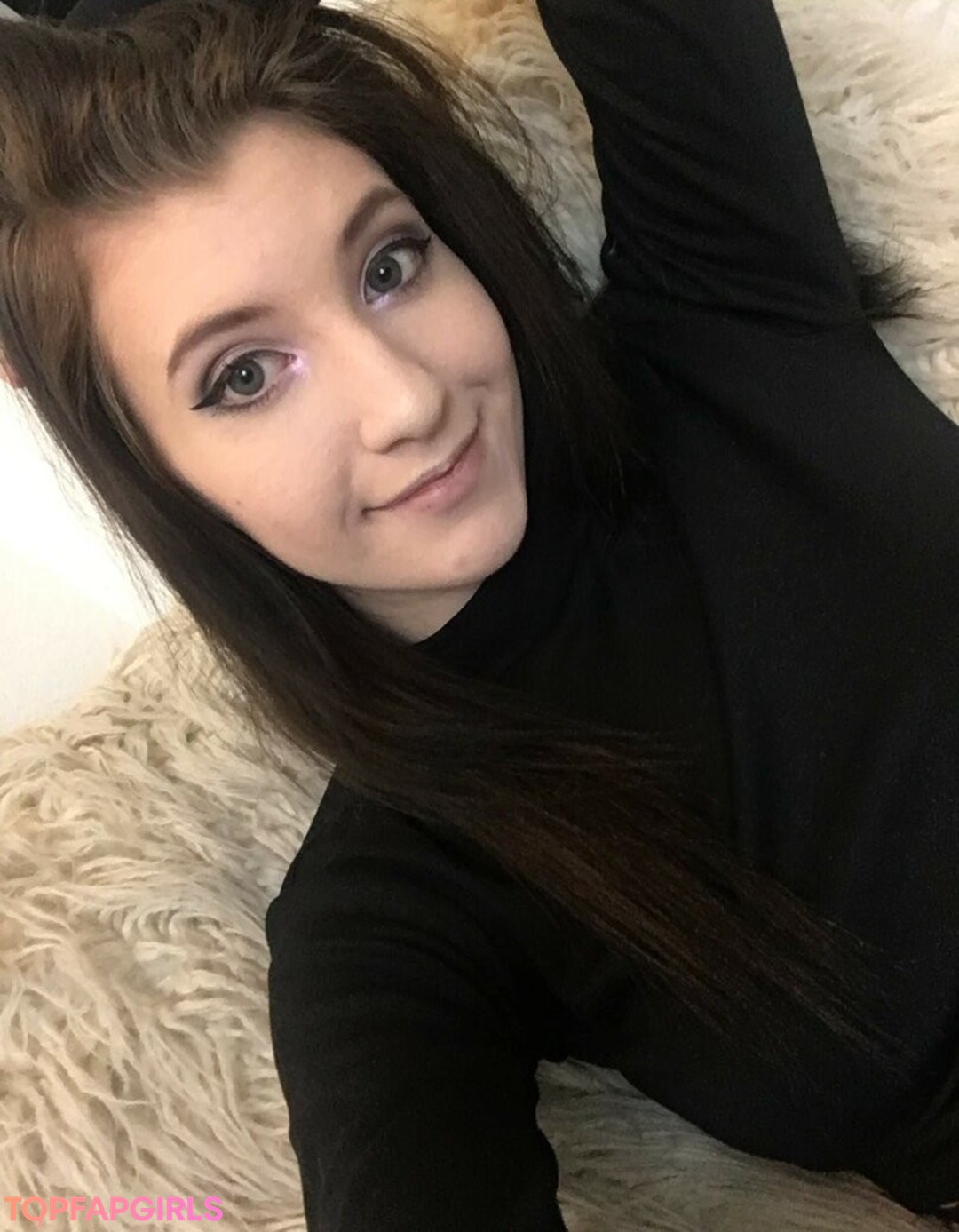 Naakte gelekte OnlyFans-foto van Elizabeth Reed #1625