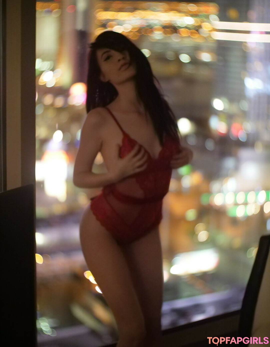 Naakte gelekte OnlyFans-foto van Elizabeth Reed #2386