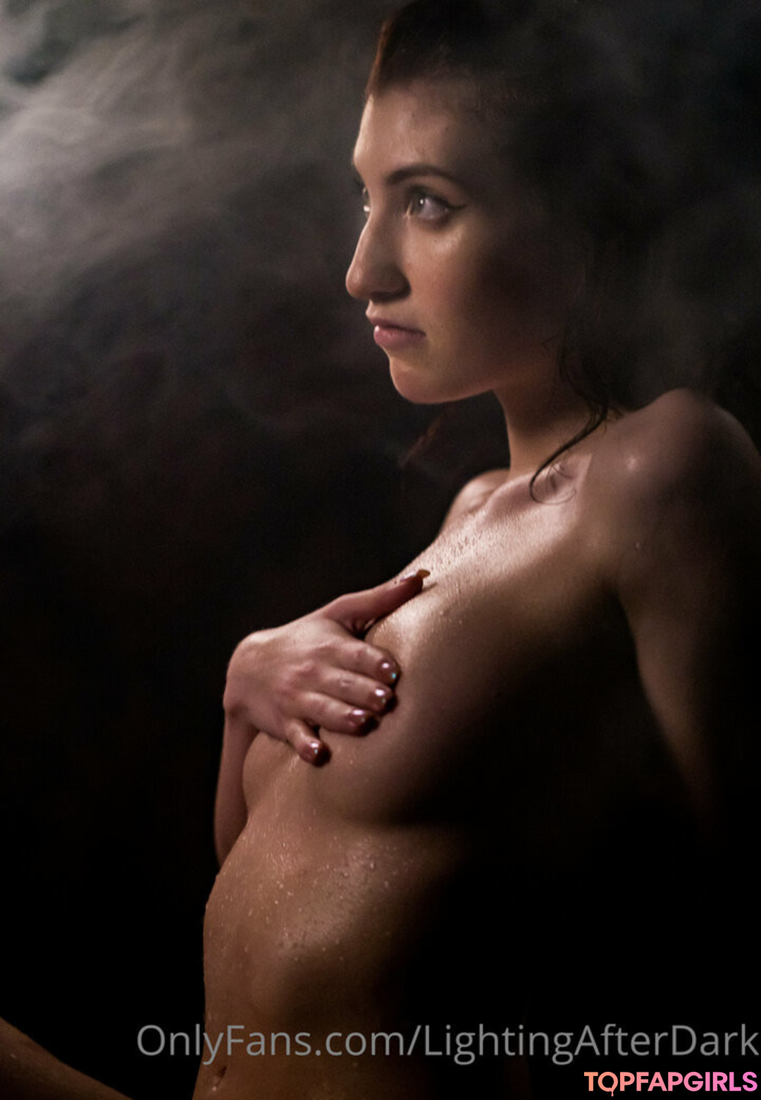 Naakte gelekte OnlyFans-foto van Elizabeth Reed #2848