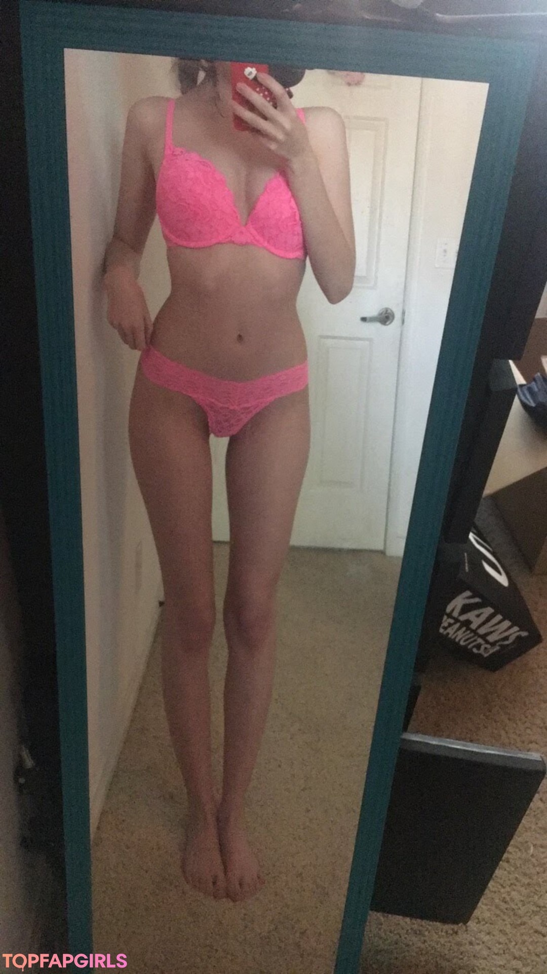 Naakte gelekte OnlyFans-foto van Elizabeth Reed #682