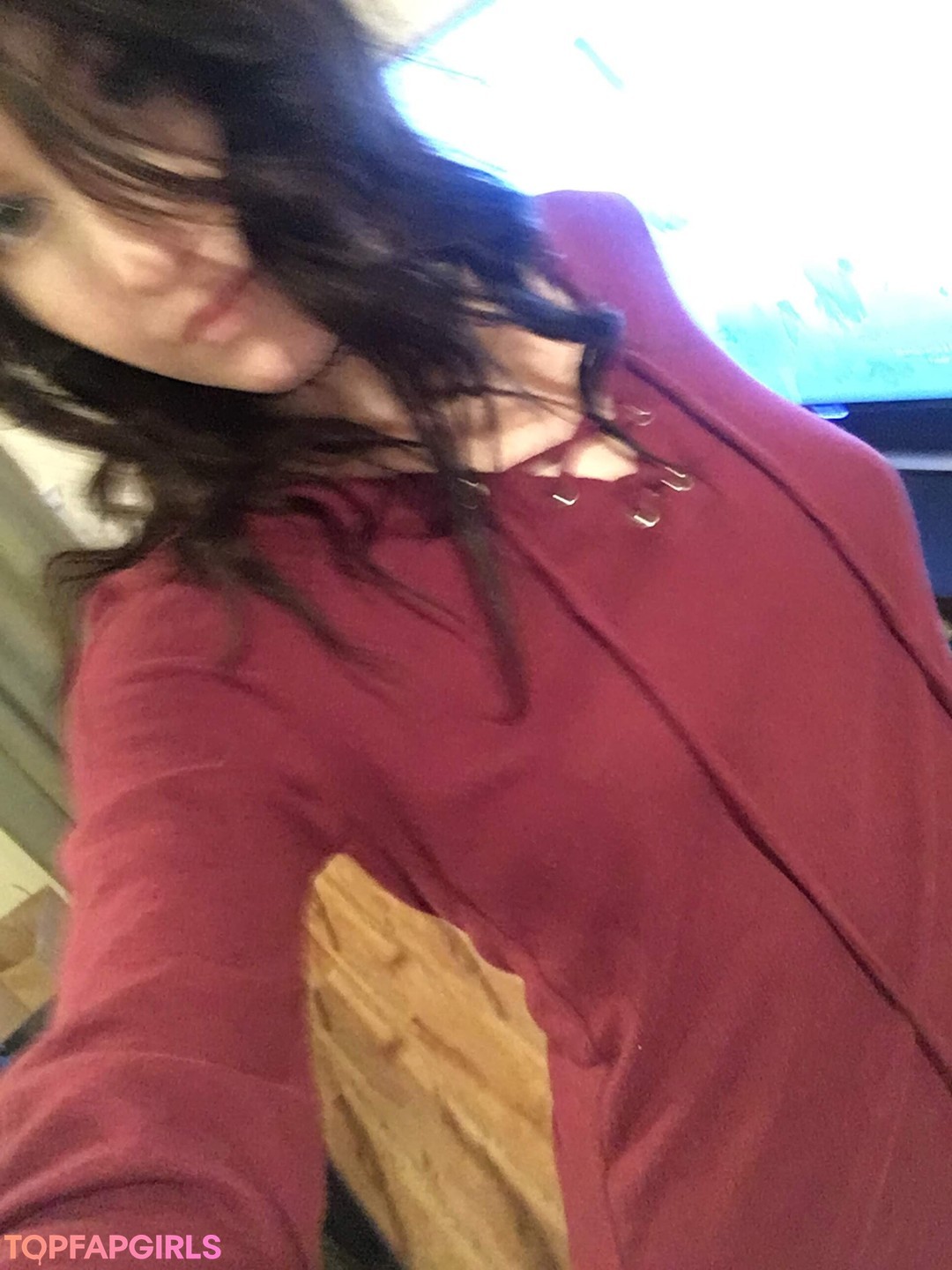 Naakte gelekte OnlyFans-foto van Elizabeth Reed #1024