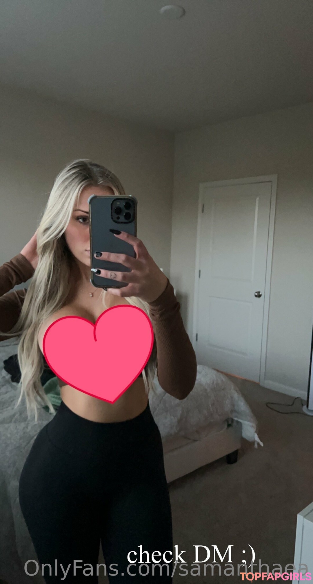 Naakte gelekte OnlyFans-foto van Samanthaauf #513