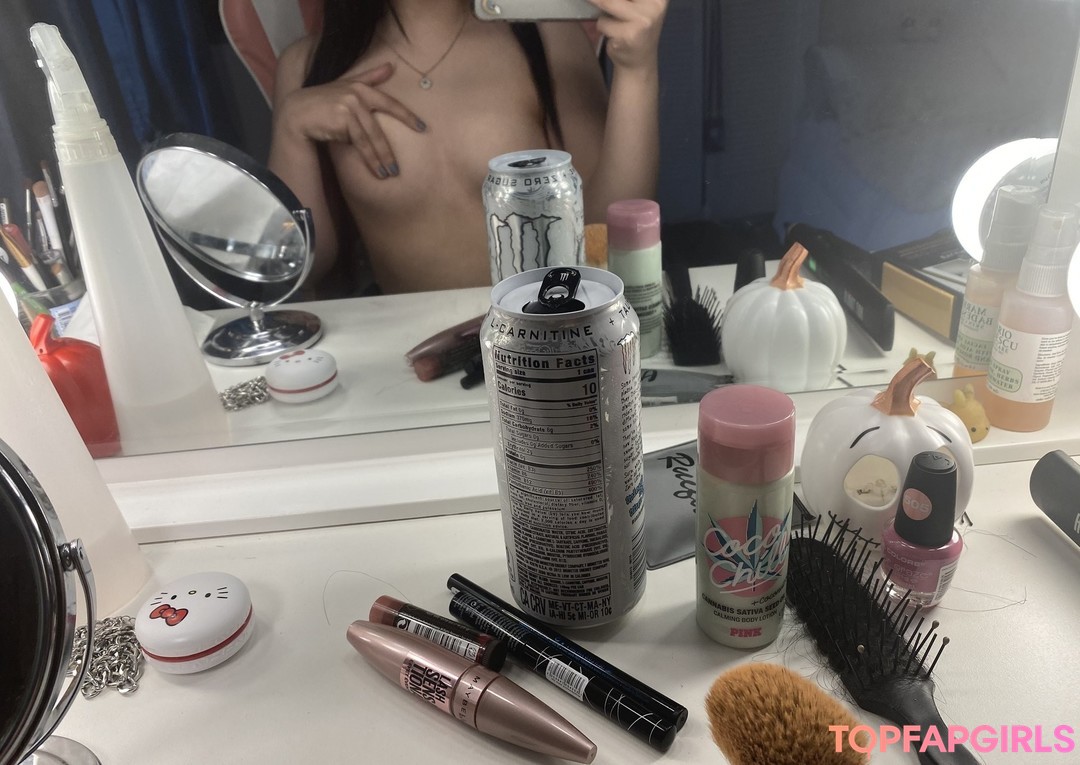 Naakte gelekte OnlyFans-foto van Goblincub #1634