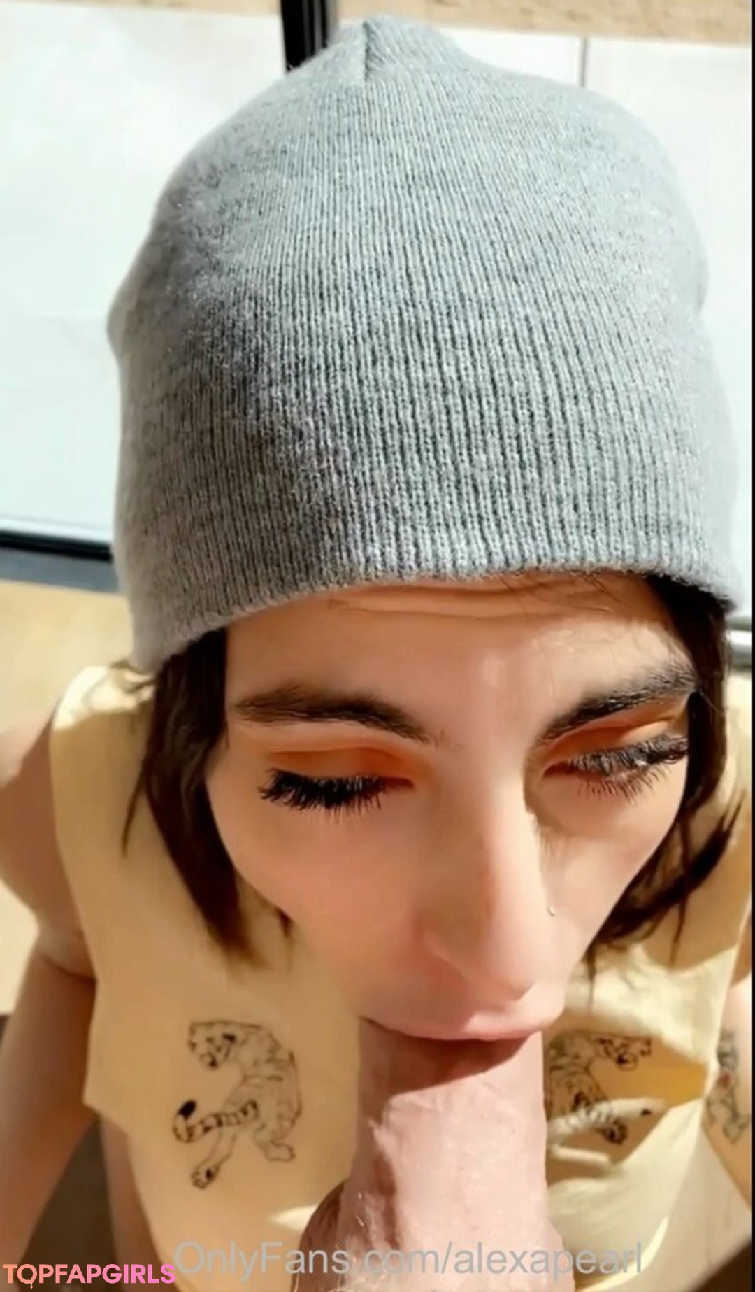 Naakte gelekte OnlyFans-foto van Alexa Pearl #4488
