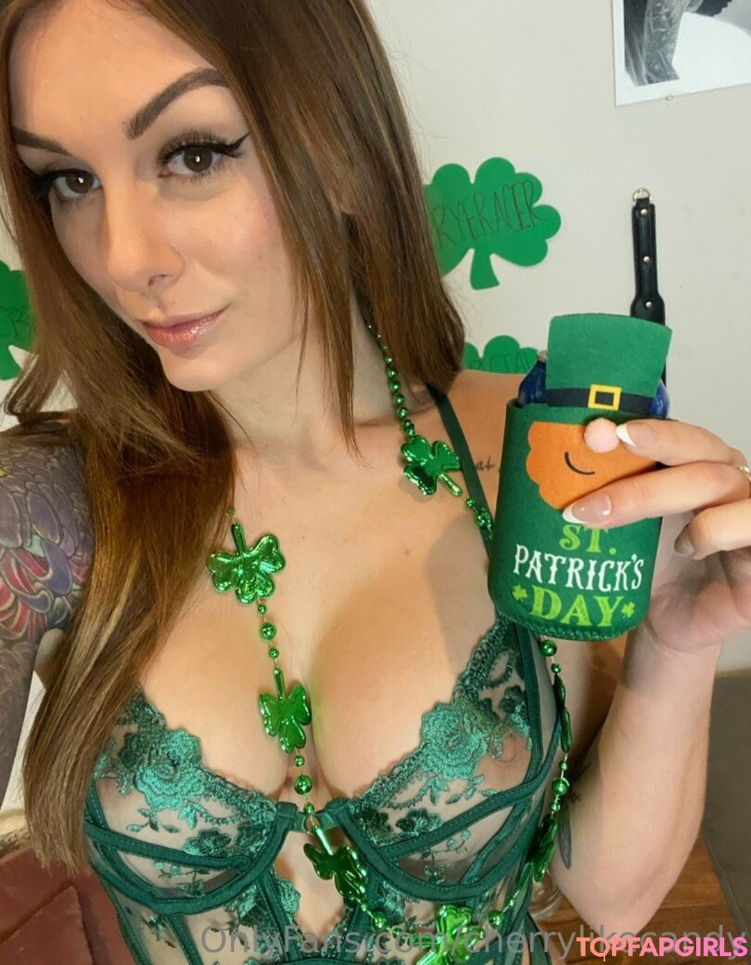 Naakte gelekte OnlyFans-foto van Natashaskye #88