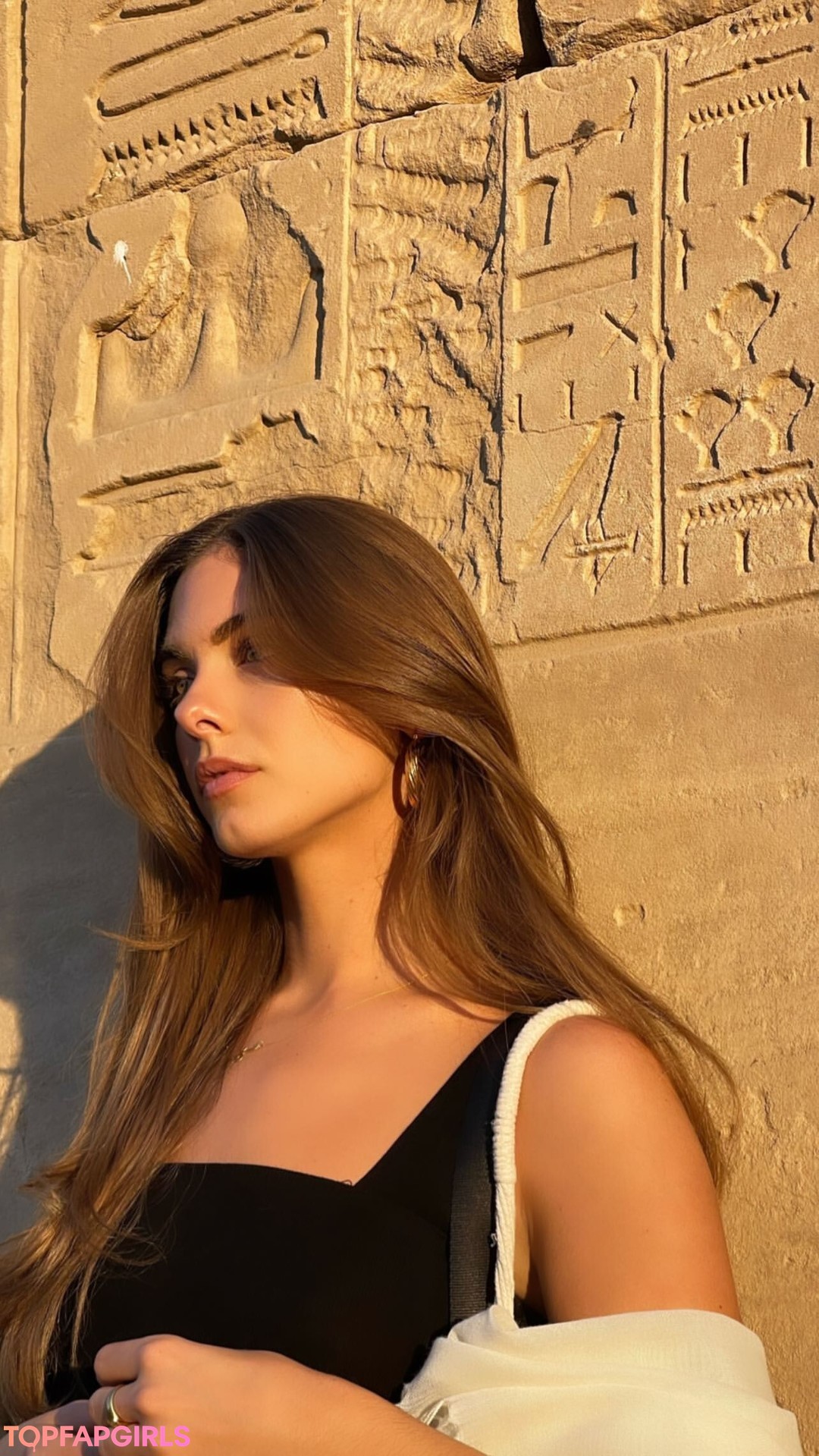 Naakte gelekte OnlyFans-foto van Carmella Rose #475