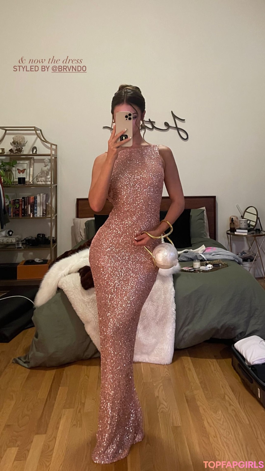 Naakte gelekte OnlyFans-foto van Carmella Rose #496