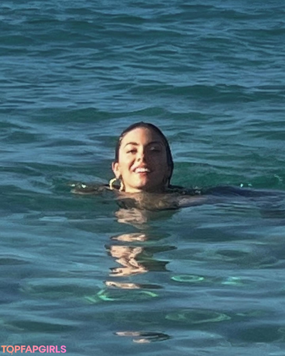 Naakte gelekte OnlyFans-foto van Carmella Rose #531