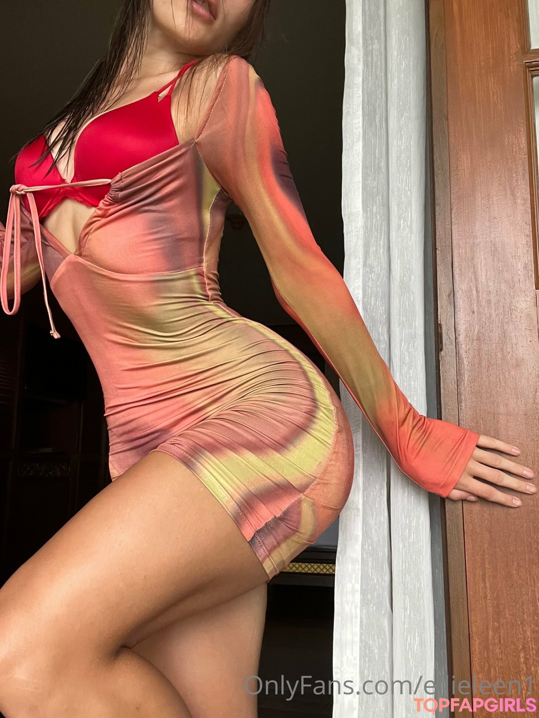 Naakte gelekte OnlyFans-foto van Ellieleen #279