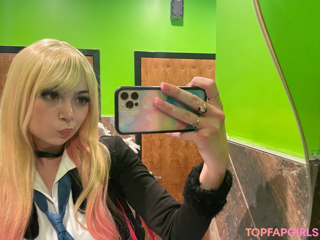 Naakte gelekte OnlyFans-foto van Rowsvee #1022