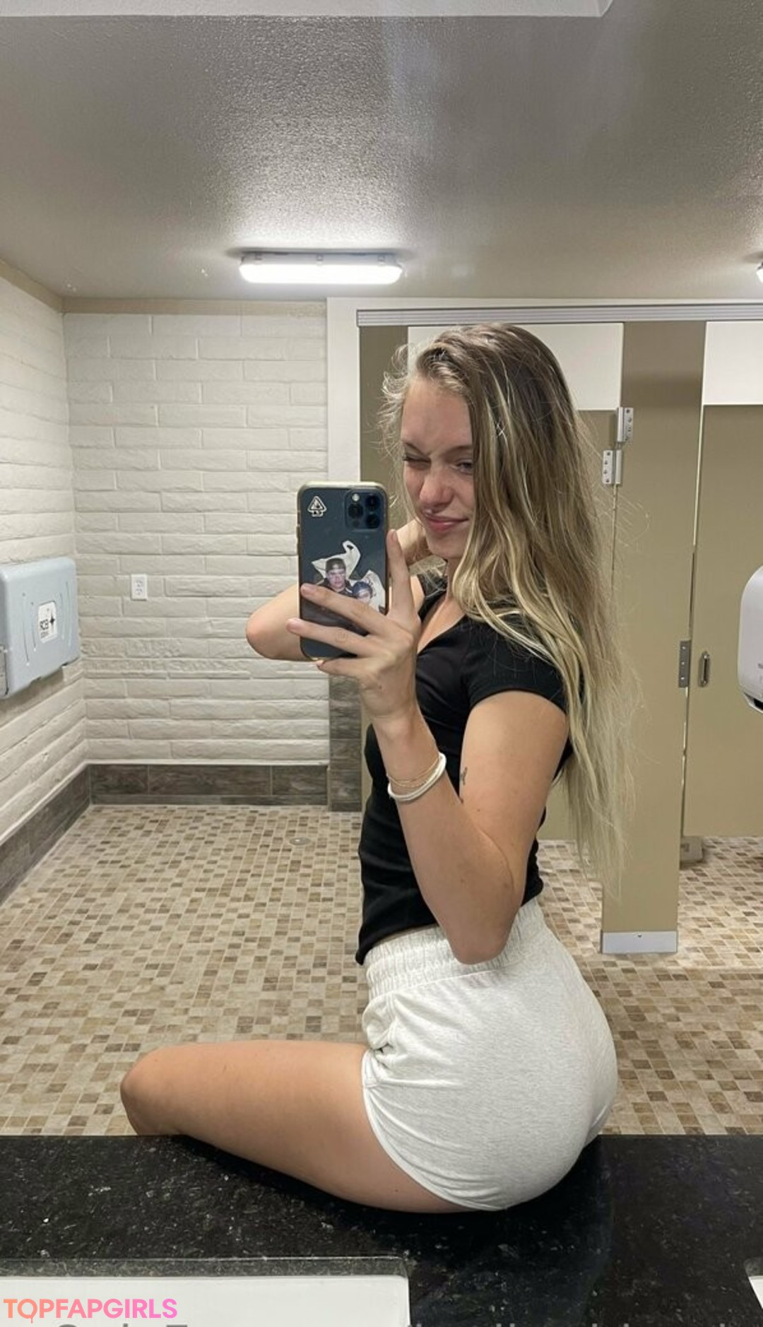 Naakte gelekte OnlyFans-foto van Brooklynn #124