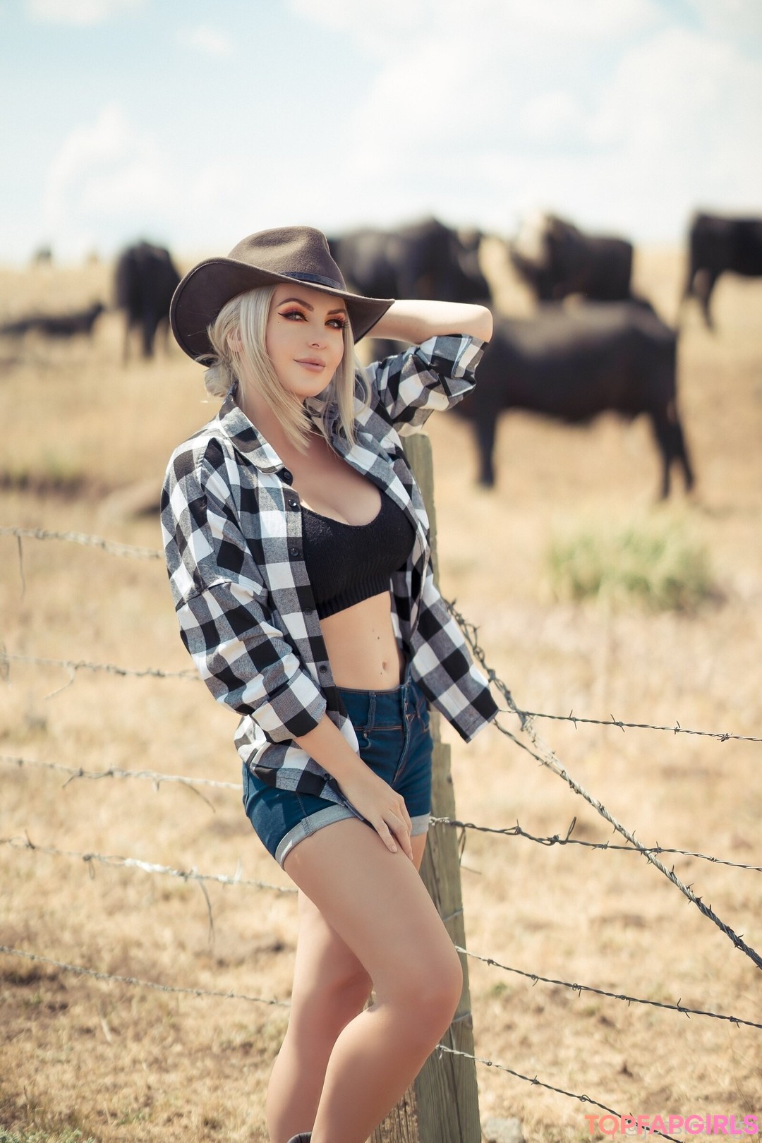 Naakte gelekte OnlyFans-foto van Jessica Nigri #518