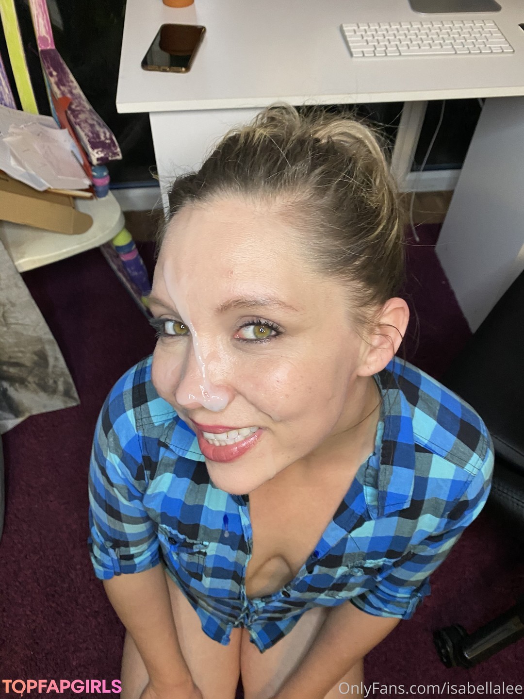 Naakte gelekte OnlyFans-foto van Isabella Lee #122