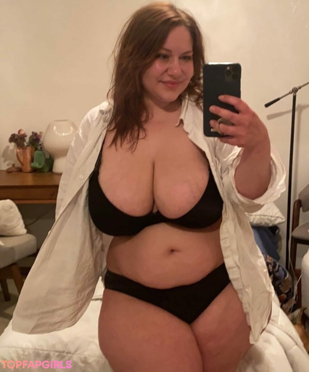 Naakte gelekte OnlyFans-foto van Mal Malloy #214