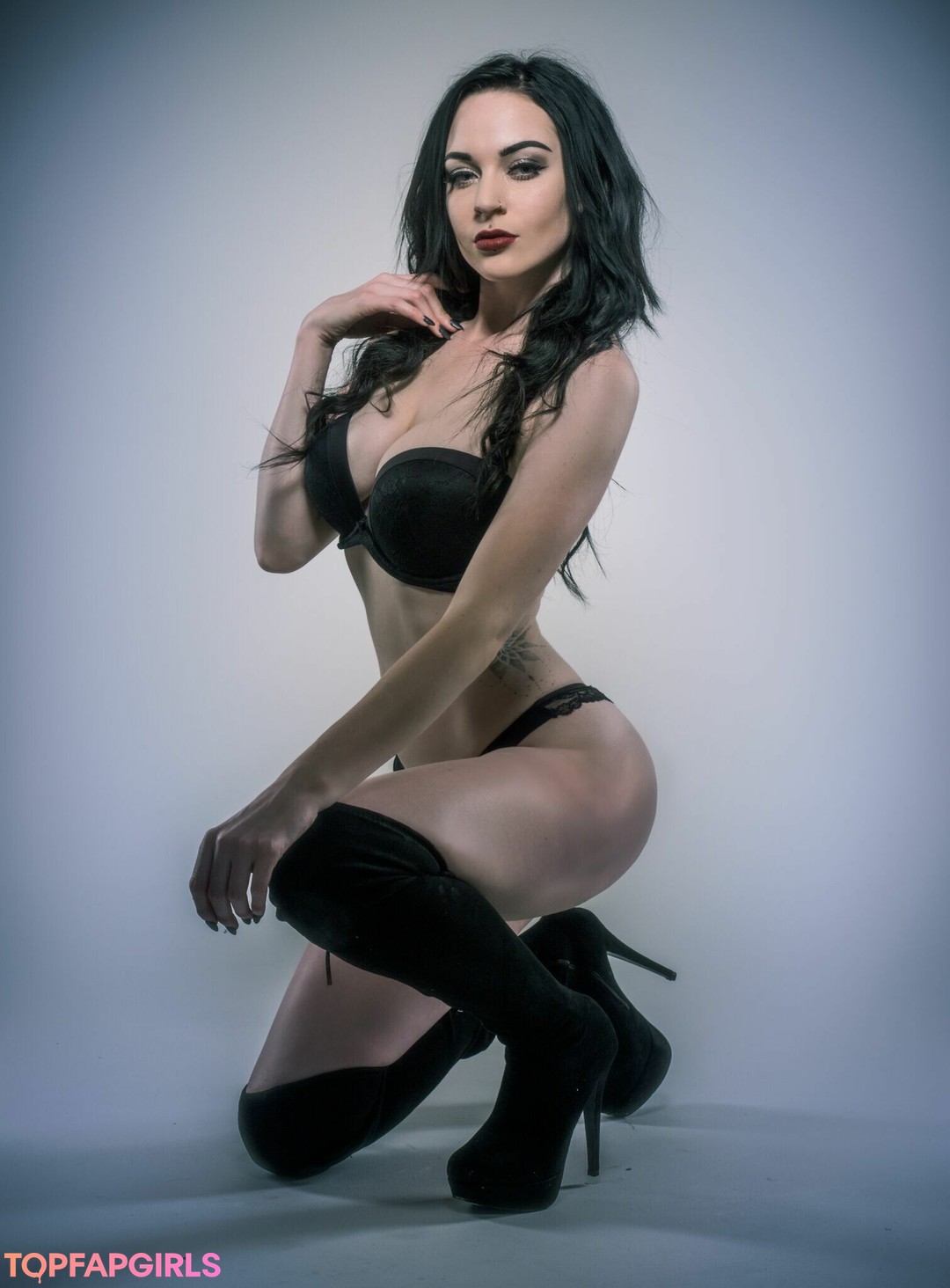 Naakte gelekte OnlyFans-foto van Ncaslida #1