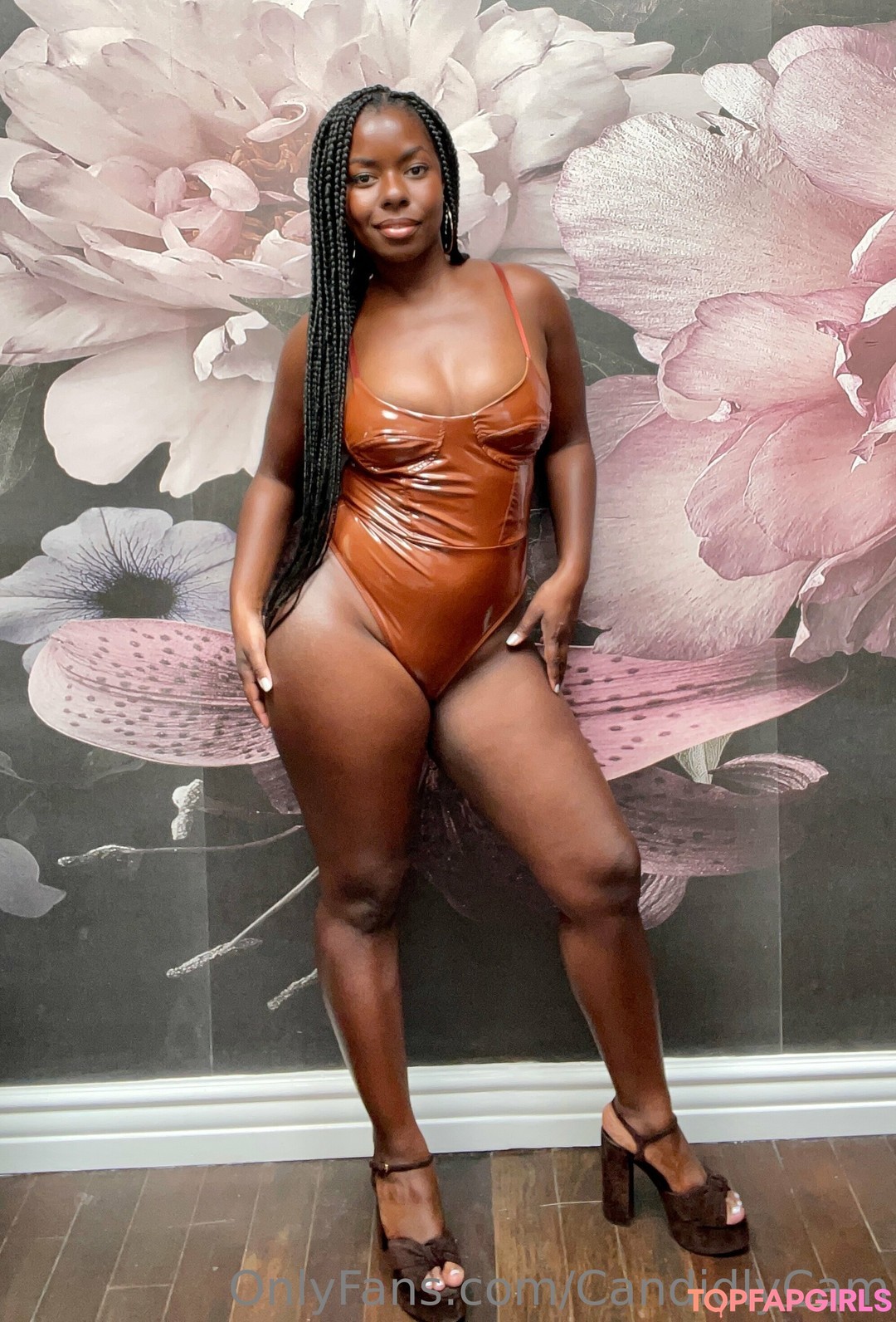 Naakte gelekte OnlyFans-foto van Camille W #203