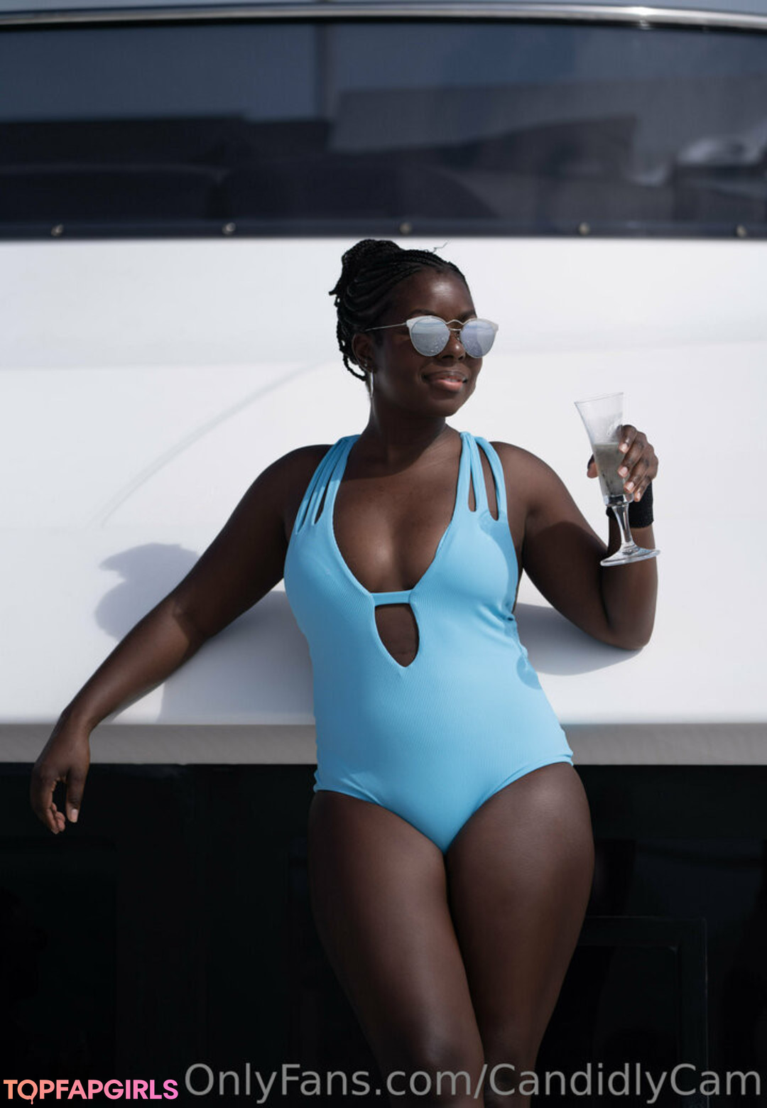 Naakte gelekte OnlyFans-foto van Camille W #474