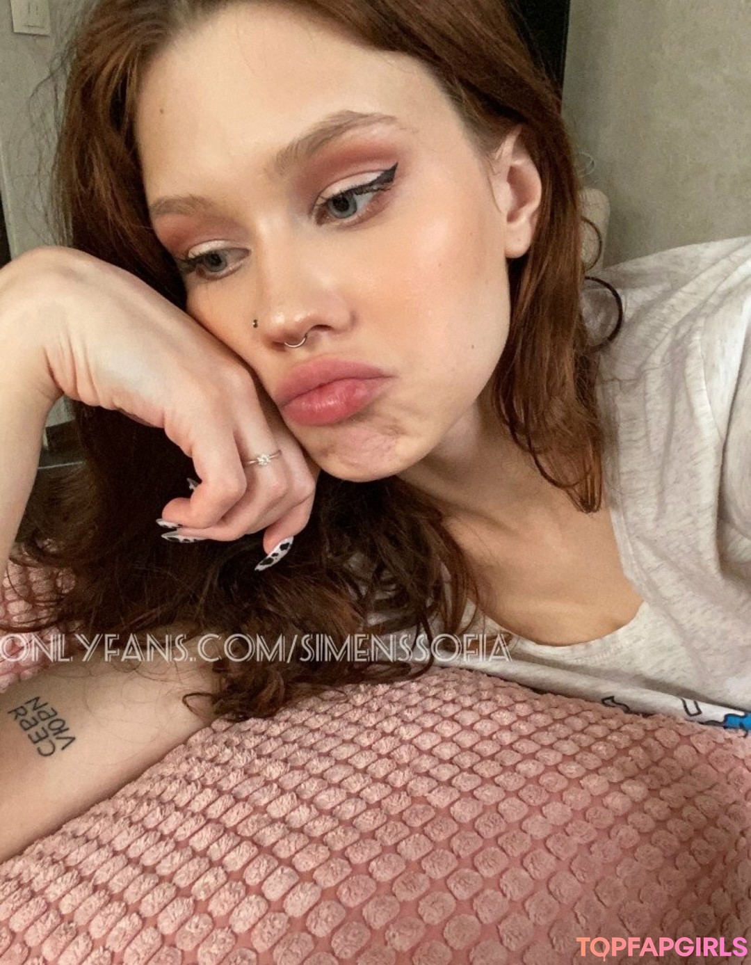 Naakte gelekte OnlyFans-foto van Simens Sofia #1373