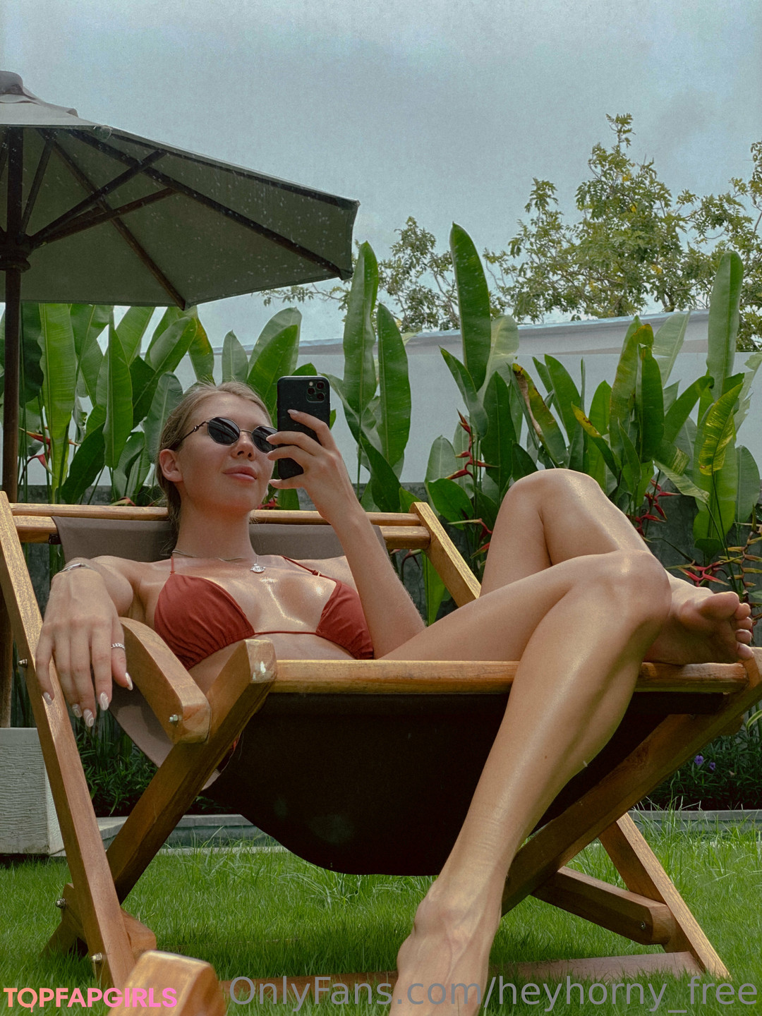 Naakte gelekte OnlyFans-foto van Mira #190