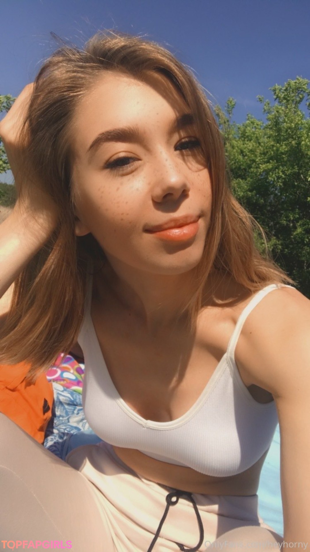 Naakte gelekte OnlyFans-foto van Mira #31