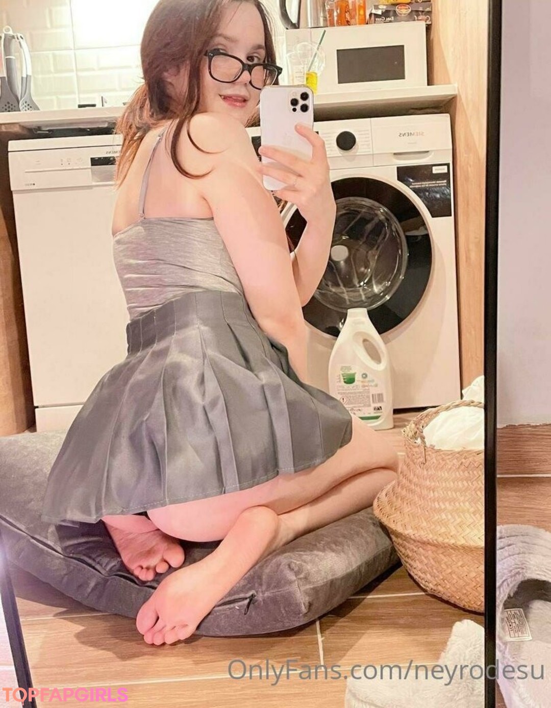Naakte gelekte OnlyFans-foto van Neyrodesu #2262