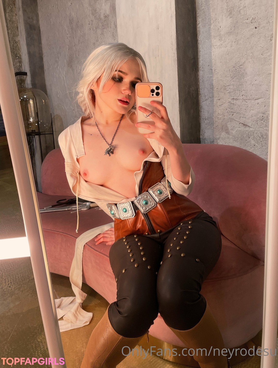 Naakte gelekte OnlyFans-foto van Neyrodesu #996
